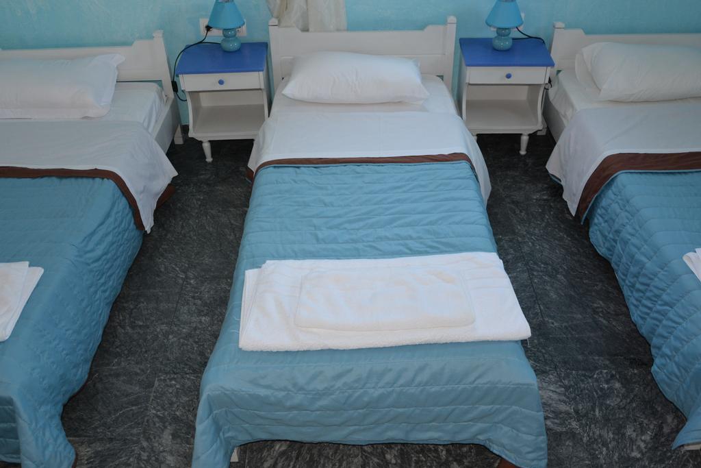Pension Katerina Studios Tourlos Room photo